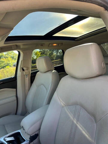 2012 Cadillac SRX Performance Collection