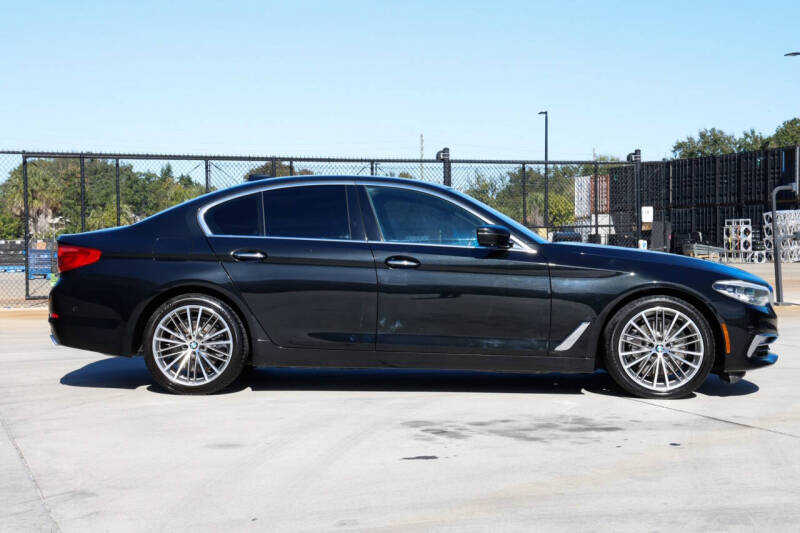 2017 BMW 5 Series 540i