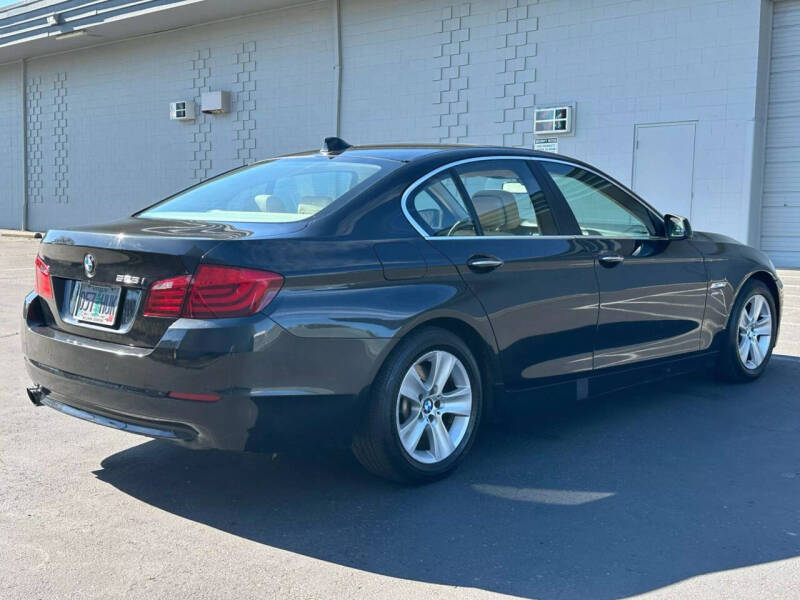 2012 BMW 5 Series 528i xDrive