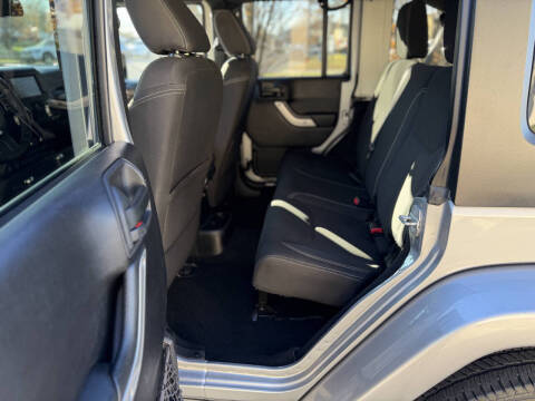 2016 Jeep Wrangler Unlimited Sahara 75th Anniversary