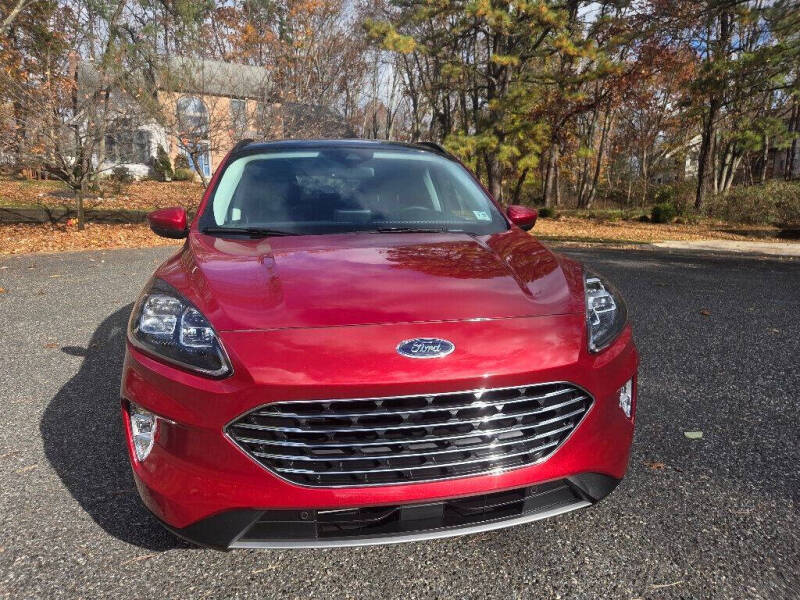 2022 Ford Escape Titanium