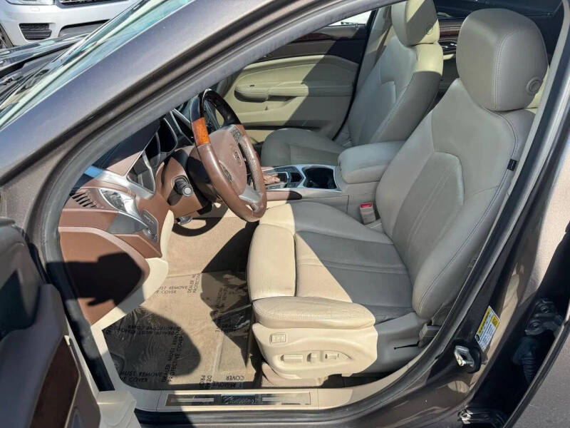 2011 Cadillac SRX Luxury Collection