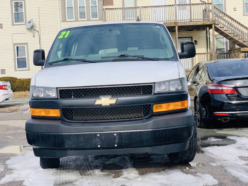2021 Chevrolet Express 2500