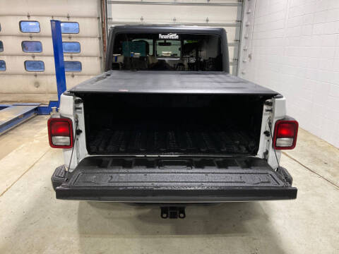 2021 Jeep Gladiator Sport