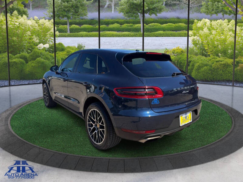 2017 Porsche Macan