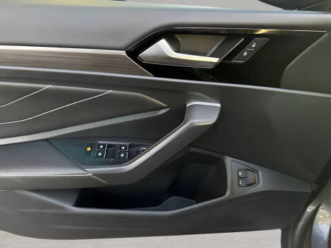 2022 Volkswagen Jetta SEL