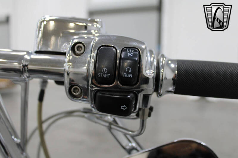 2000 HD FLHRCI / Road King Classic