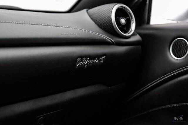 2016 Ferrari California T