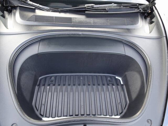 2024 Tesla Model 3 Long Range