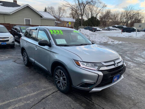 2018 Mitsubishi Outlander ES