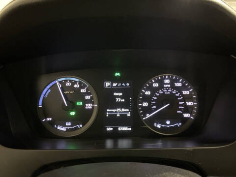 2017 Hyundai Sonata Hybrid SE