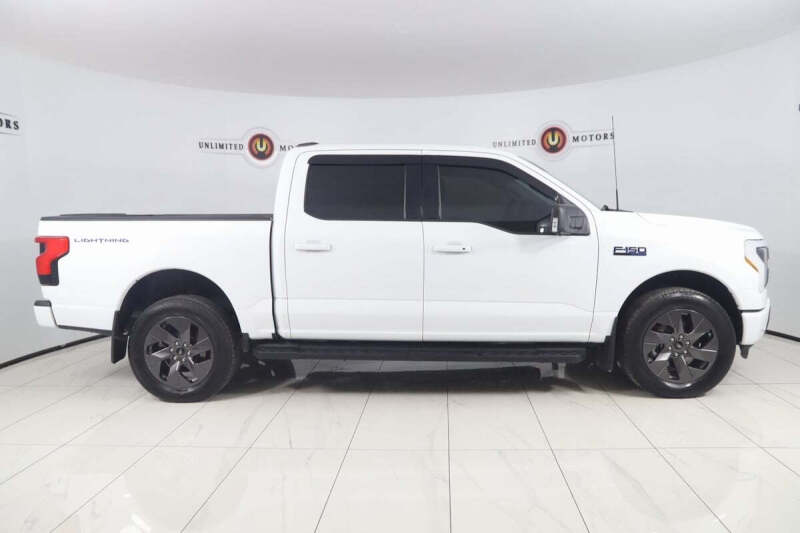 2024 Ford F-150 Lightning Flash