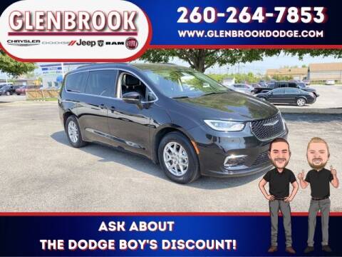 2022 Chrysler Pacifica for sale at Glenbrook Dodge Chrysler Jeep Ram and Fiat in Fort Wayne IN