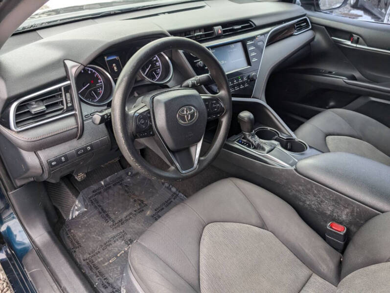 2018 Toyota Camry LE