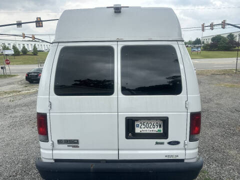 2012 Ford E-Series