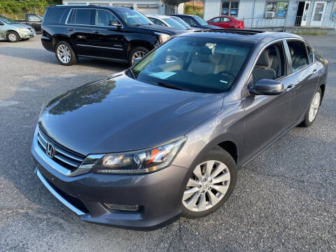 2013 Honda Accord for sale at Community Auto Sales in Gastonia NC