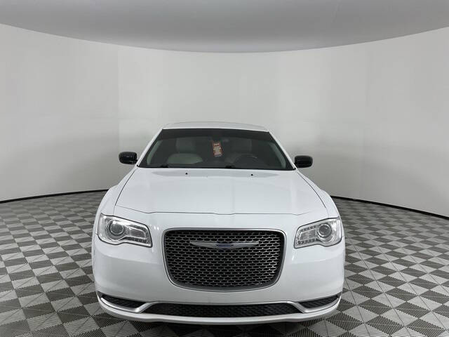 Used 2021 Chrysler 300 Touring with VIN 2C3CCAAG6MH654125 for sale in Peoria, AZ