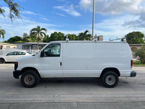 2013 Ford E-Series E-250