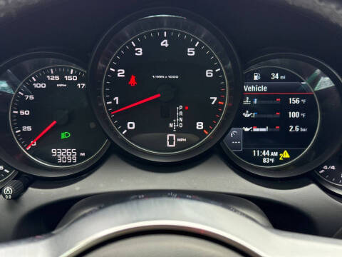 2018 Porsche Cayenne Platinum Edition