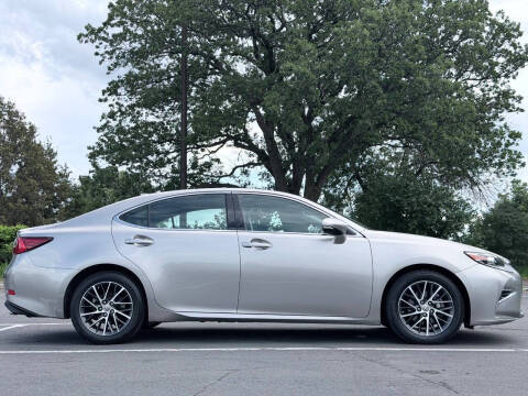 2017 Lexus ES 350