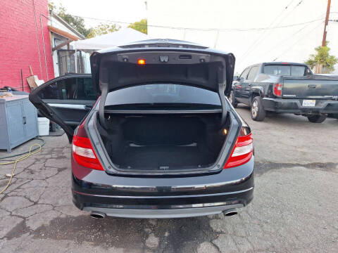 2010 Mercedes-Benz C-Class C 300 Sport