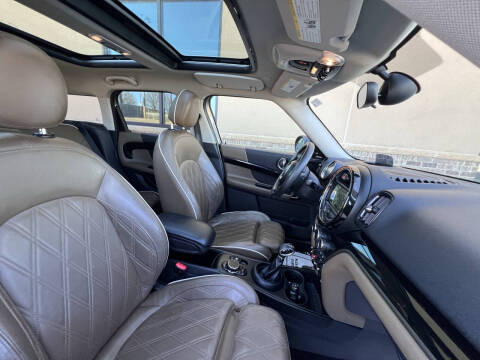 2018 MINI Countryman Cooper