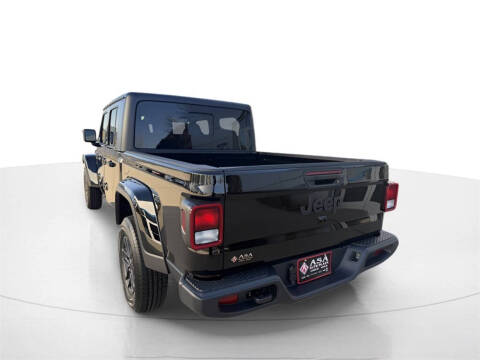 2026 Jeep Gladiator Sport S