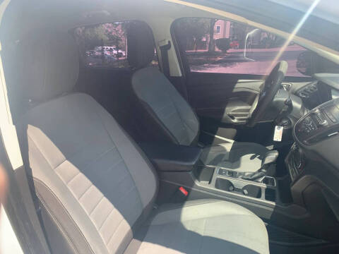 2019 Ford Escape S