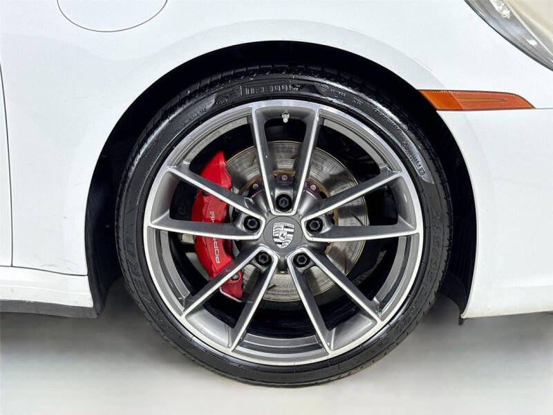 2020 Porsche 911 Carrera S