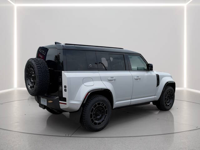2026 Land Rover Defender