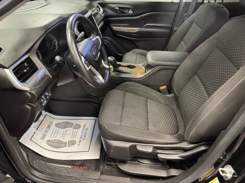 2017 GMC Acadia SLE-1