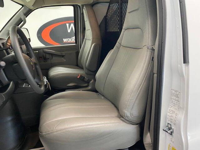 2025 Chevrolet Express 2500