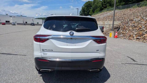 2021 Buick Enclave Essence