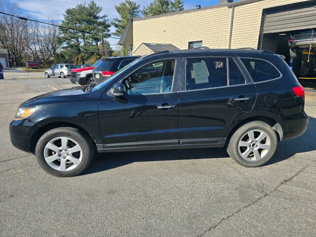 2007 Hyundai SANTA FE for sale at QUEENSGATE AUTO SALES in York, PA