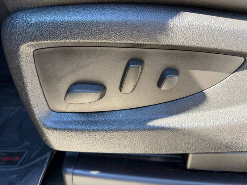 2015 Chevrolet Suburban LTZ