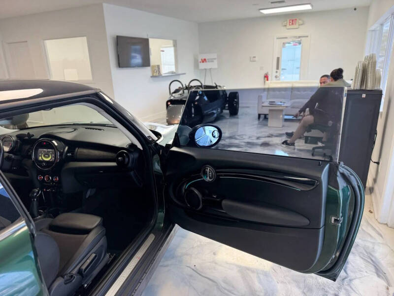 2016 MINI Hardtop 2 Door Cooper S