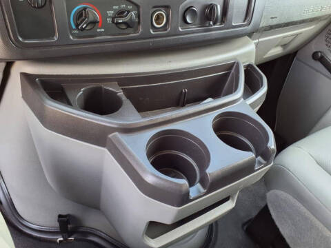 2012 Ford E-Series E-450 SD