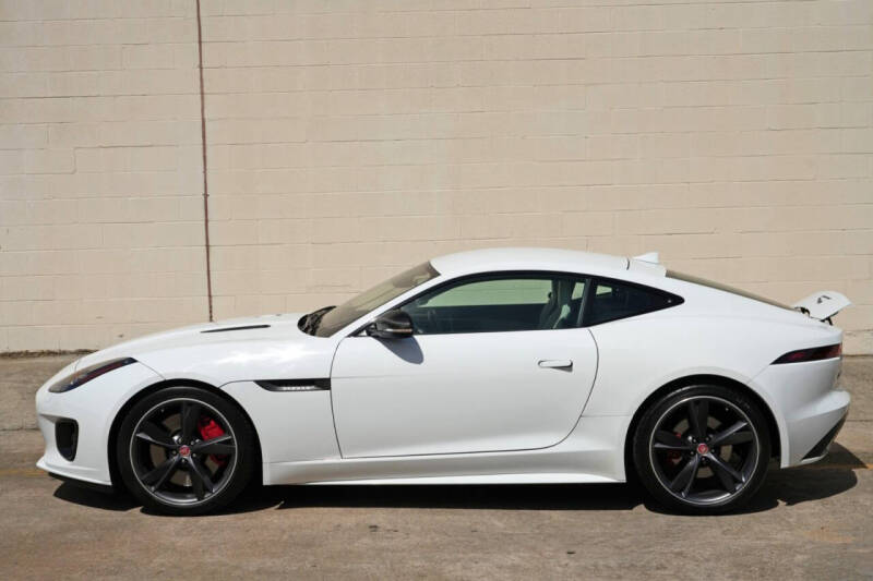 2019 Jaguar F-TYPE R-Dynamic