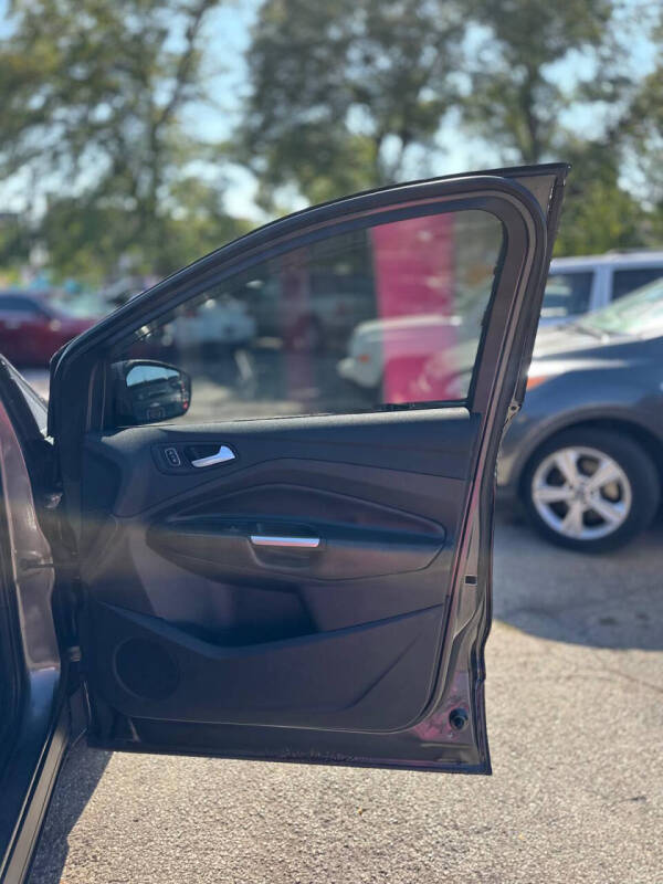 2017 Ford Escape SE