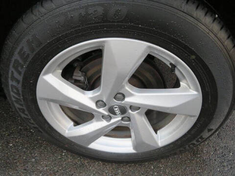 2020 Audi Q3 quattro Premium 45 TFSI