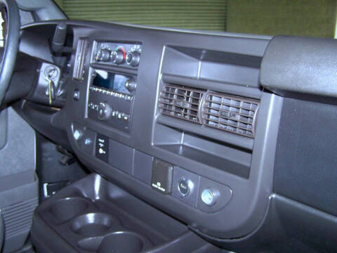 2017 Chevrolet Express LT 2500