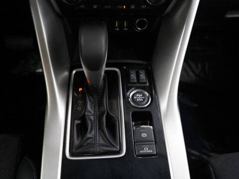 2022 Mitsubishi Eclipse Cross SE