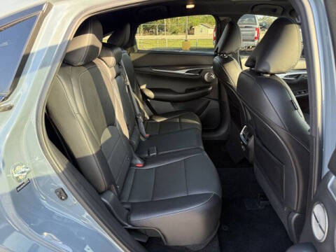 2022 Infiniti QX55 Essential