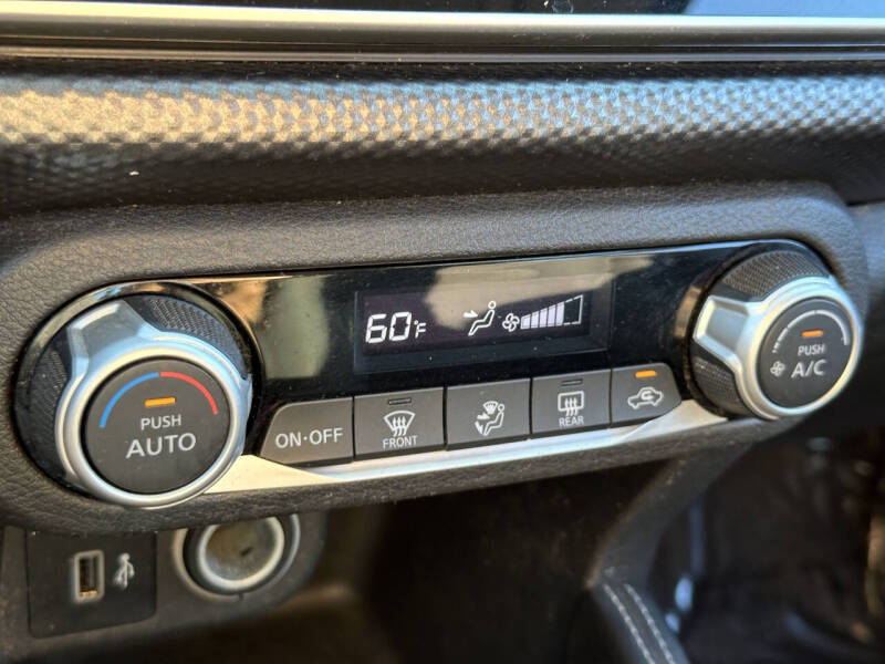 2019 Nissan Kicks SV