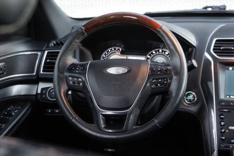 2019 Ford Explorer Platinum