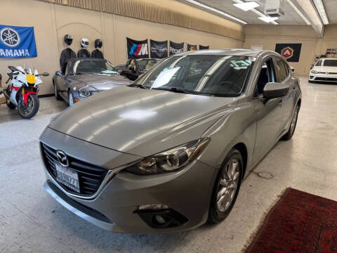 2015 Mazda MAZDA3 i Touring
