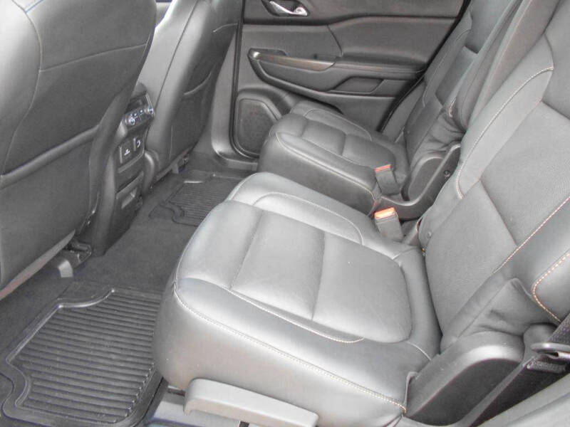 2017 GMC Acadia SLT-1