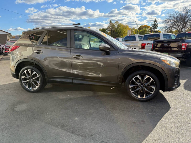 2016 Mazda CX-5 Grand Touring photo 5