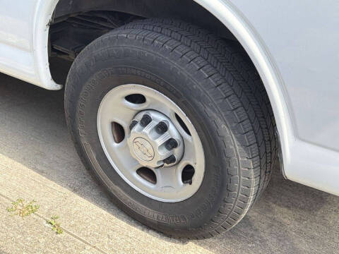 2017 Chevrolet Express 2500