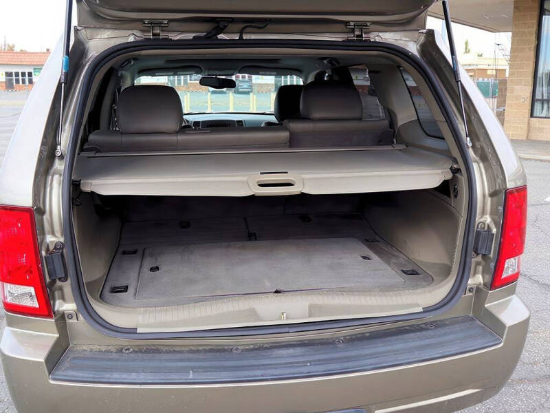 2005 Jeep Grand Cherokee Laredo